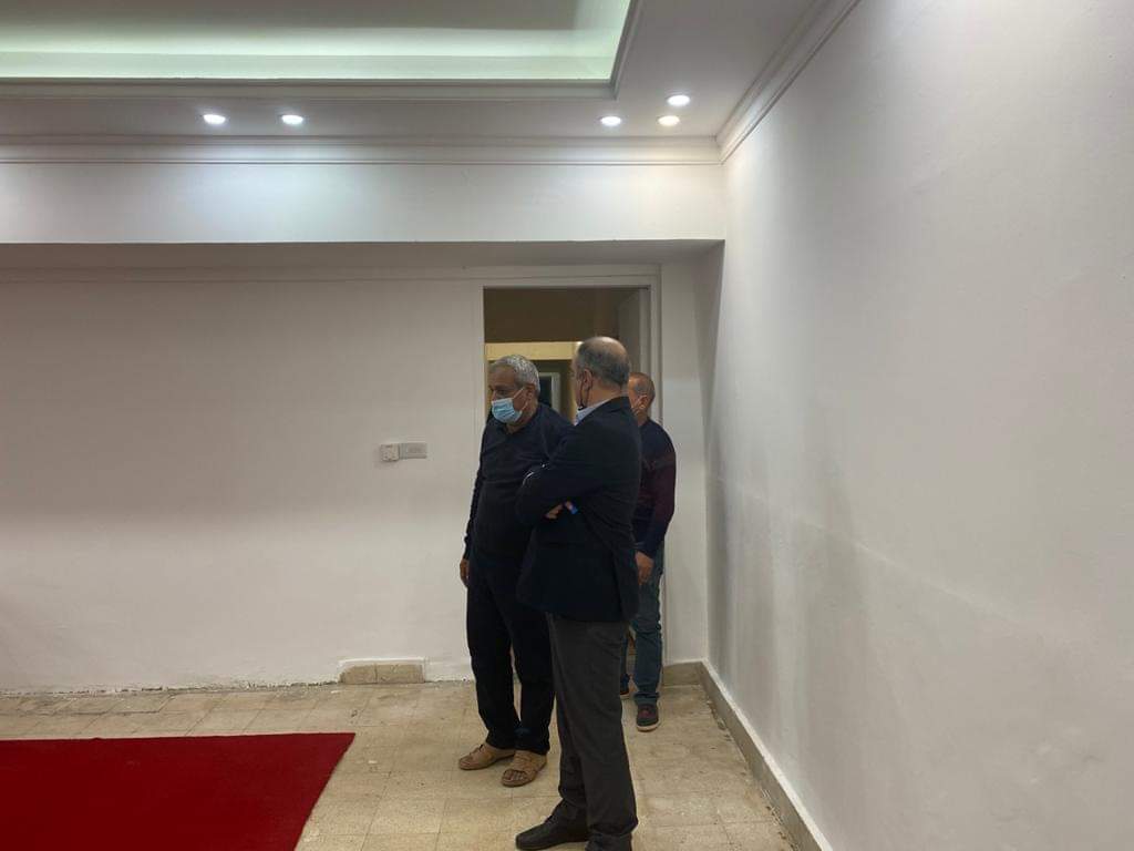 6711D039-D273-4FF7-AB79-8AEF6E8ED527