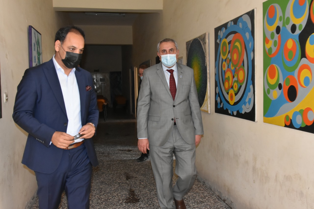 AB1D03A6-09CD-4427-803A-A89378863A54