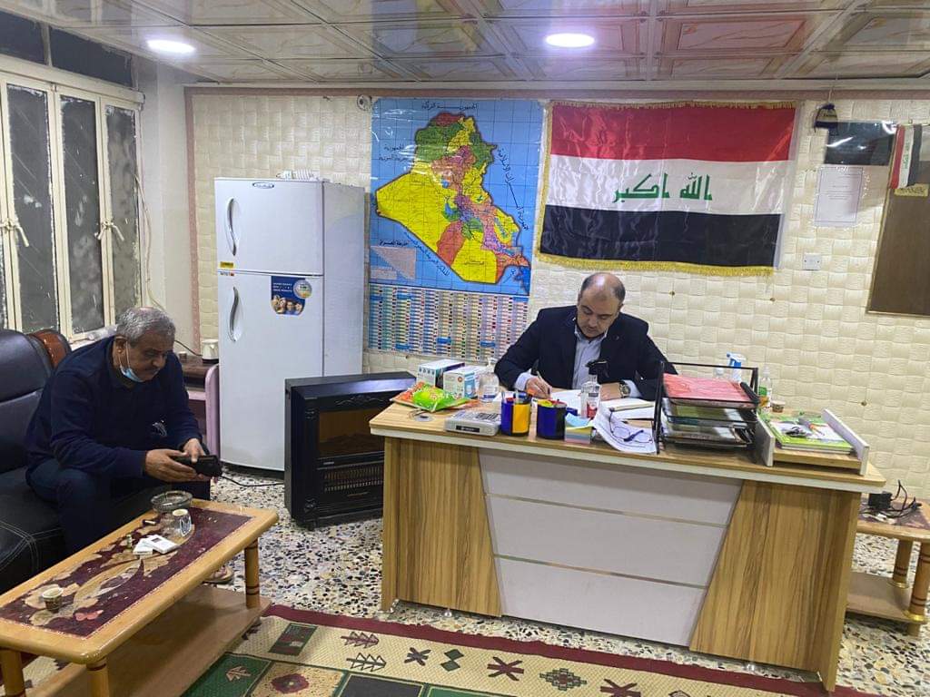 B33545F8-24AA-4AE0-BFEE-E9962E5D672D