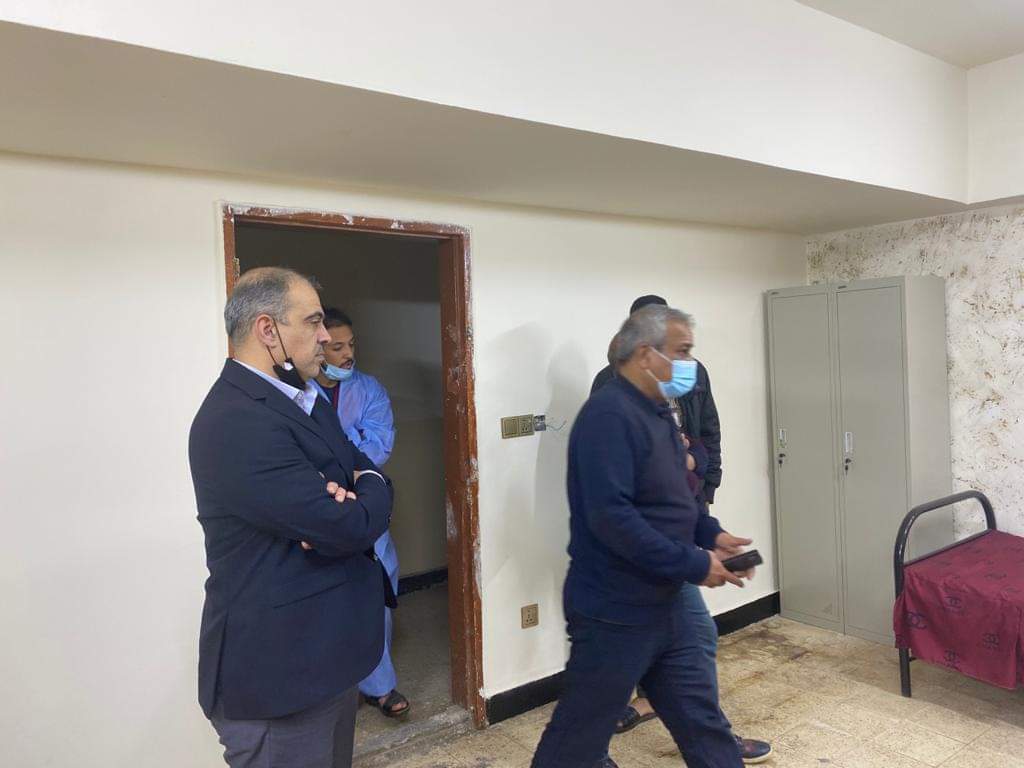 EF2C6ADA-25F0-4DB5-AD47-710EECE701FB