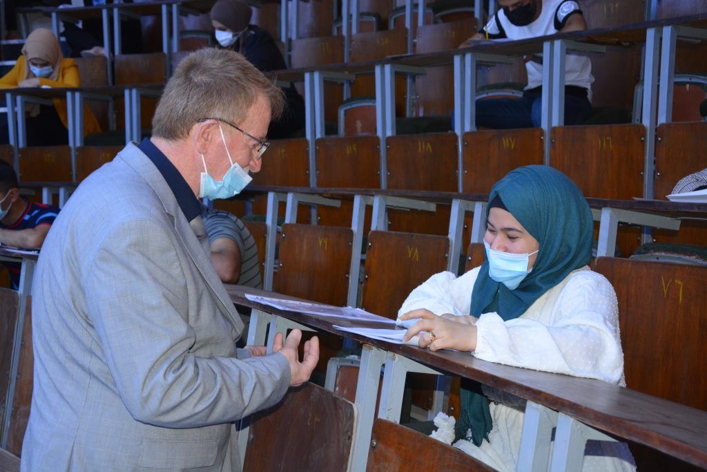 104BF5DF-7E5C-4D86-B3B8-3BA6681B9747