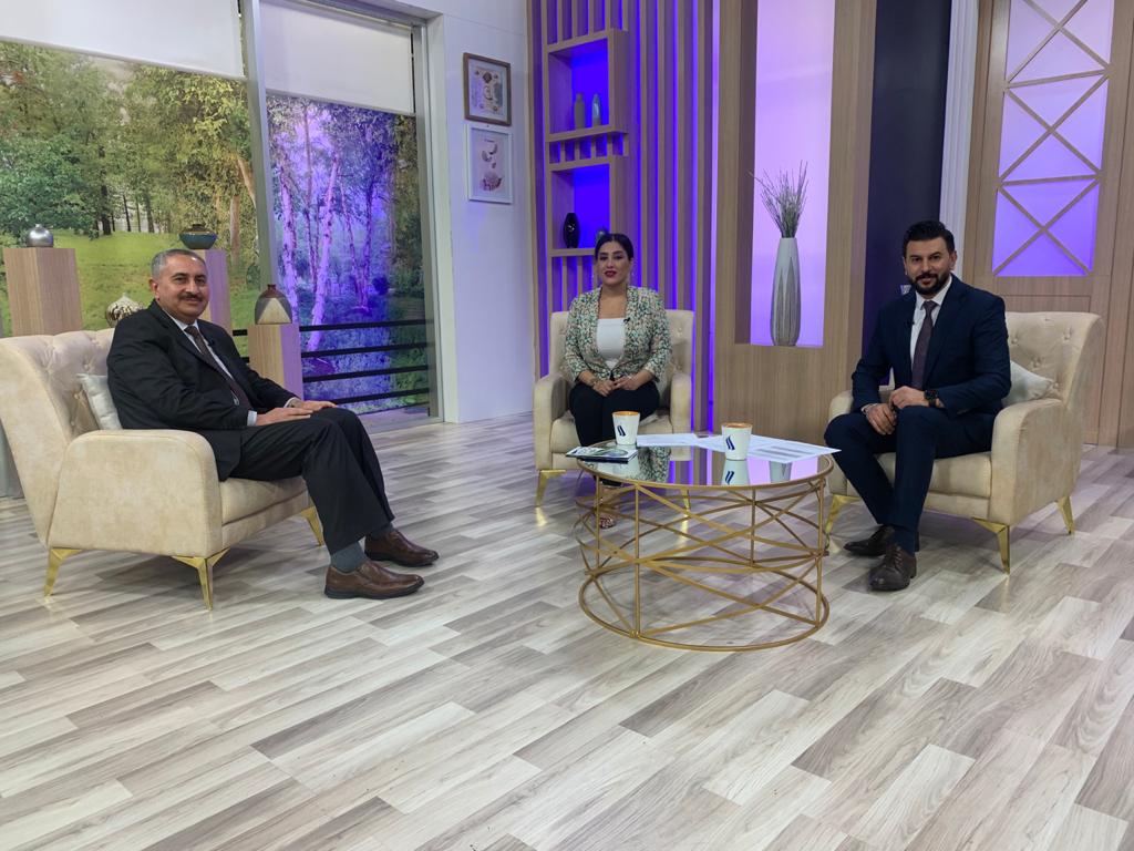 27D621BE-EA17-412B-AF93-3E4747B3DD08