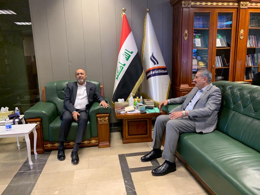 4001B6A5-0971-4005-BEB5-D47CAF950F2C