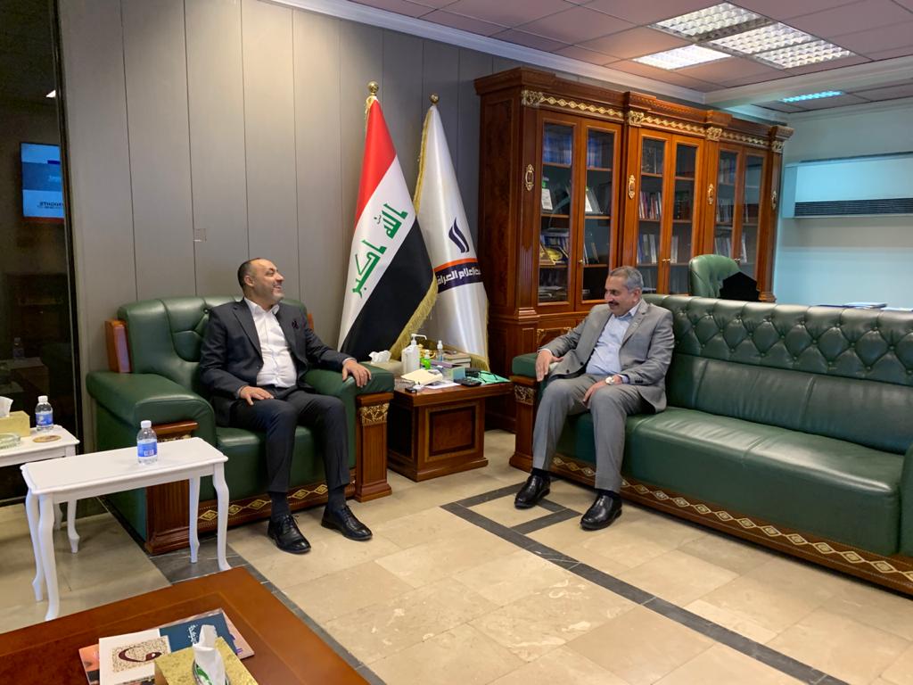 6B6774A9-9DE4-42A5-BAF5-FDAEC2D8A7AC