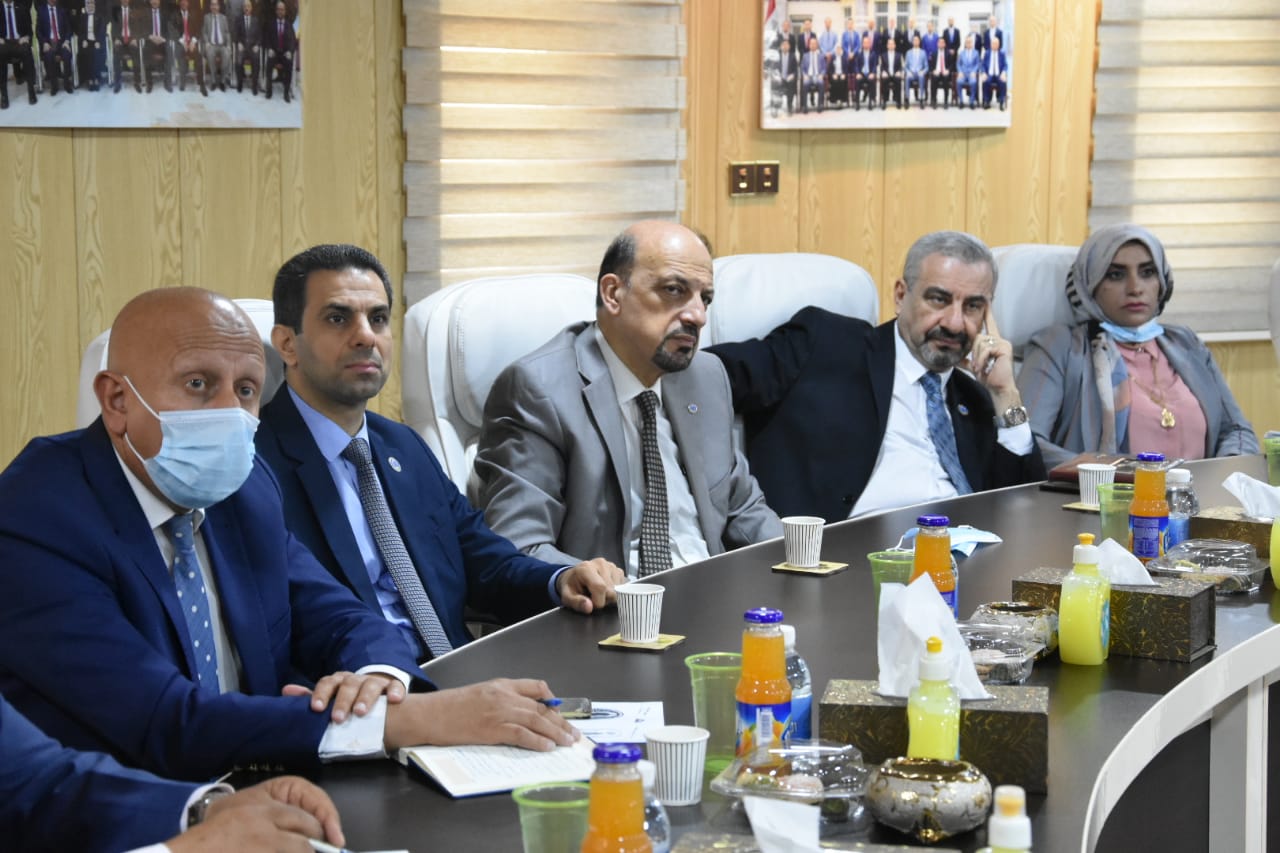 90605DB3-BA52-4E1C-8A5F-8DF82536804D