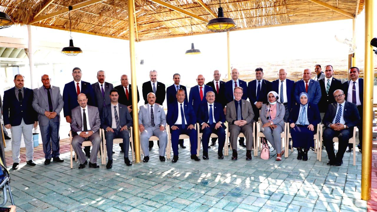 B7046A33-7ACF-4B86-9C9A-026B32F2E690