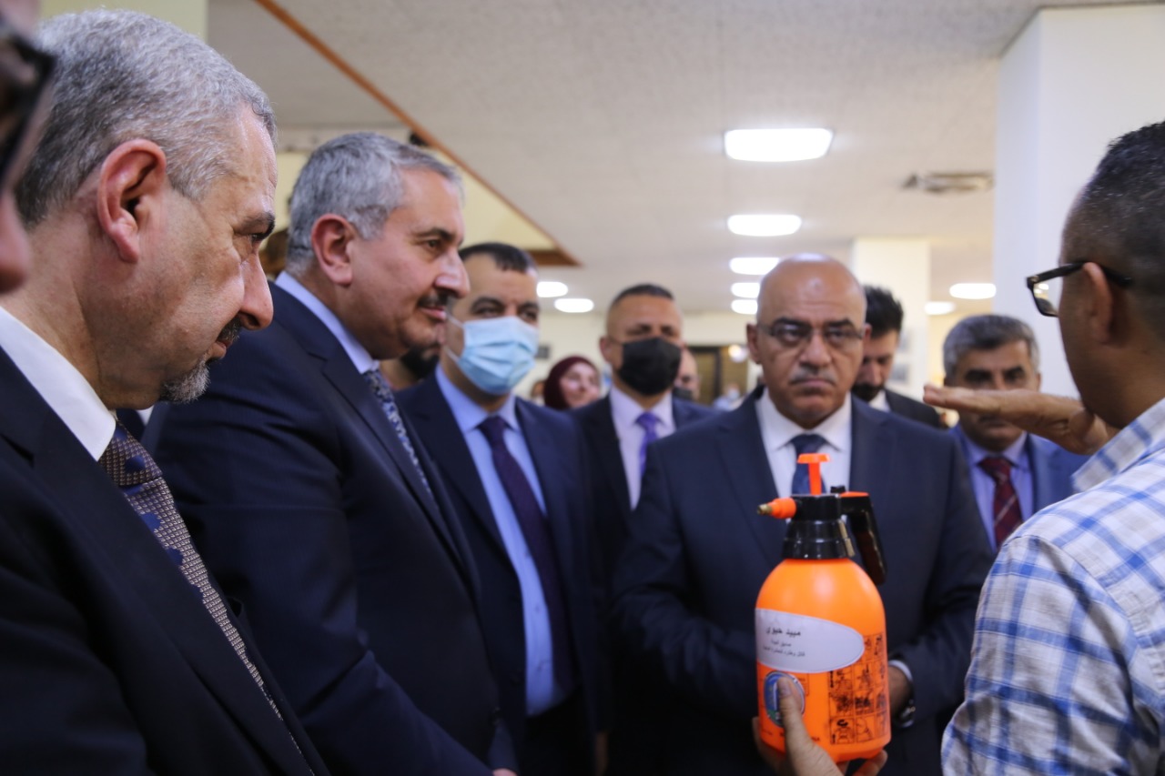 FC00AC8E-3375-4D0C-B3DB-F162419DBC09