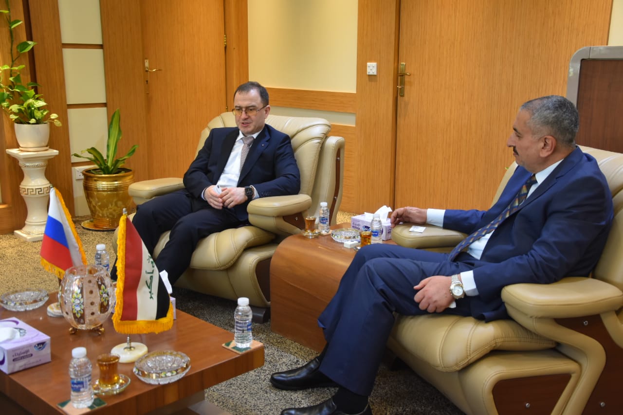 0EB4A6B1-90DE-4966-9AE3-B8B5D8D803E3