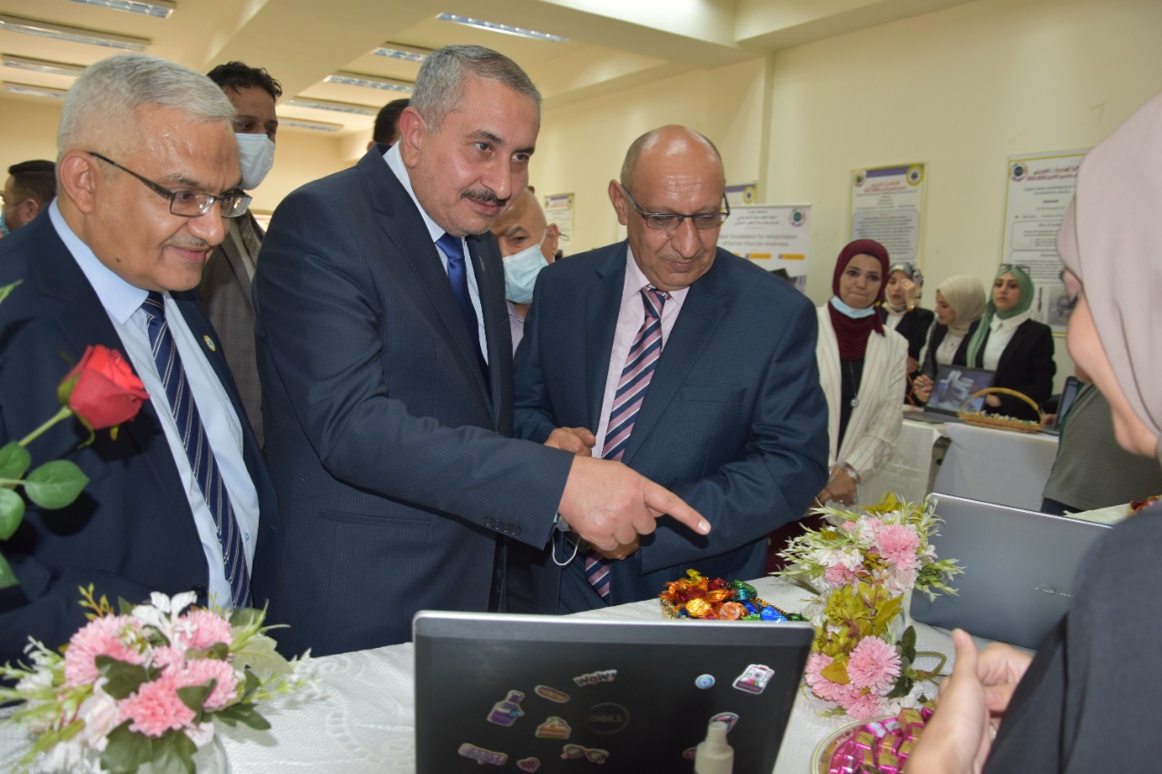 D18F6B98-68A4-46AE-ABA7-E9BBBCA111CE