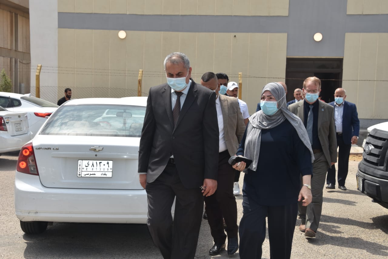 41D00E74-3A62-43E0-9CB7-00BB453E39CA