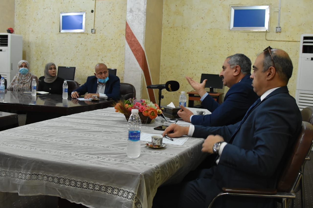 59F68175-A7AB-412F-AE94-302722386D5A