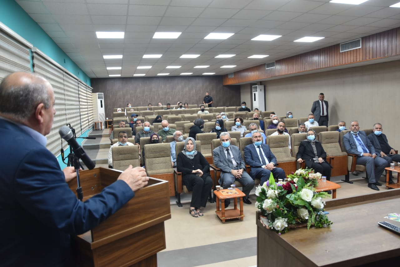 B5C006CF-C931-4D27-9ED3-F6F5C33F0E02