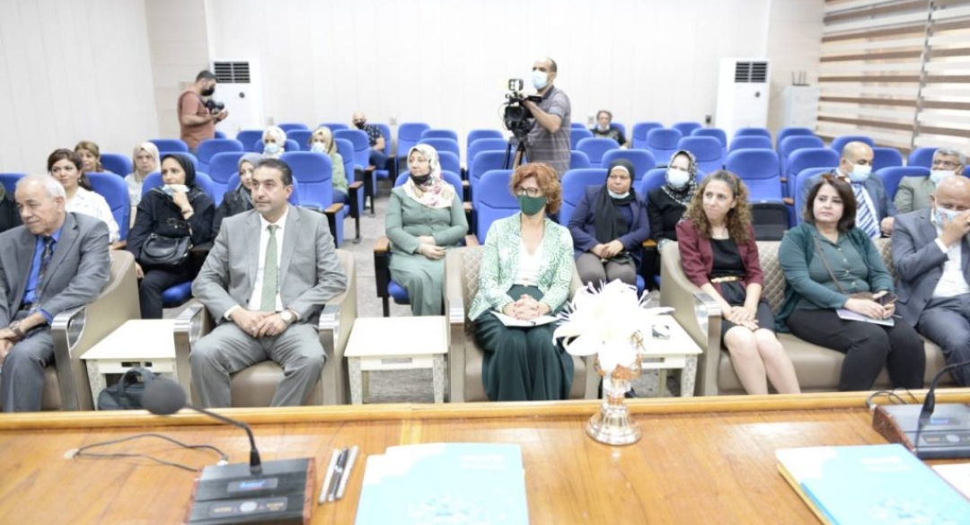 4E782E4B-87A3-41C2-90D8-A08E5E469BD4