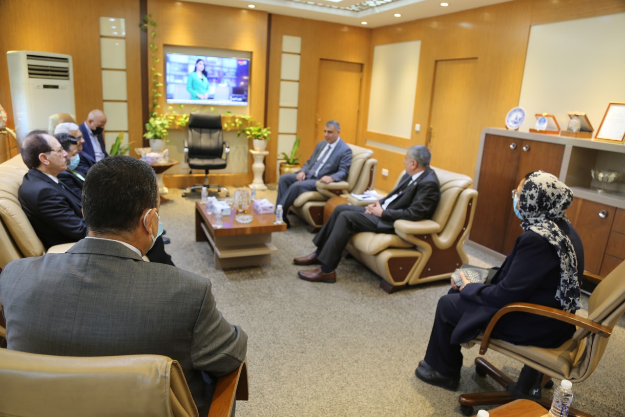 81668DDC-A7FB-4DA3-958A-5A81F4EE3989