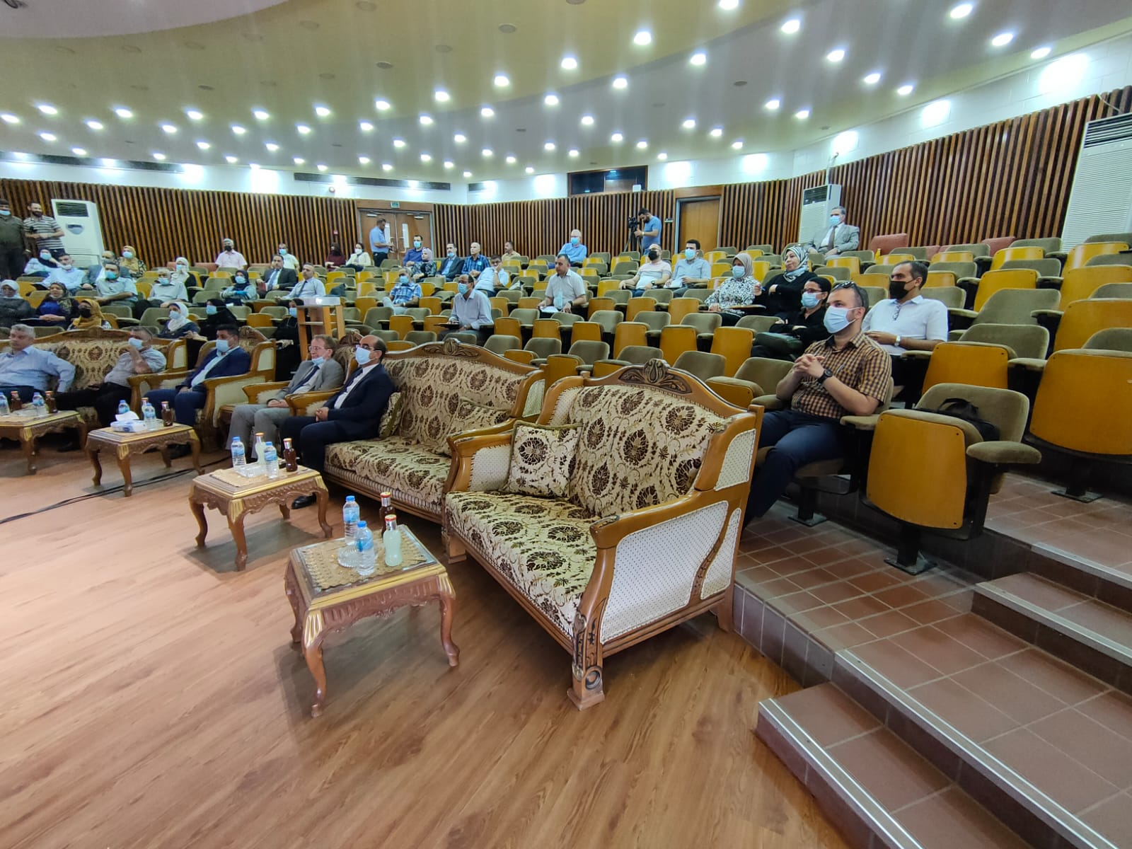 FFBCECC8-B06D-446D-824D-9B6E324B451F