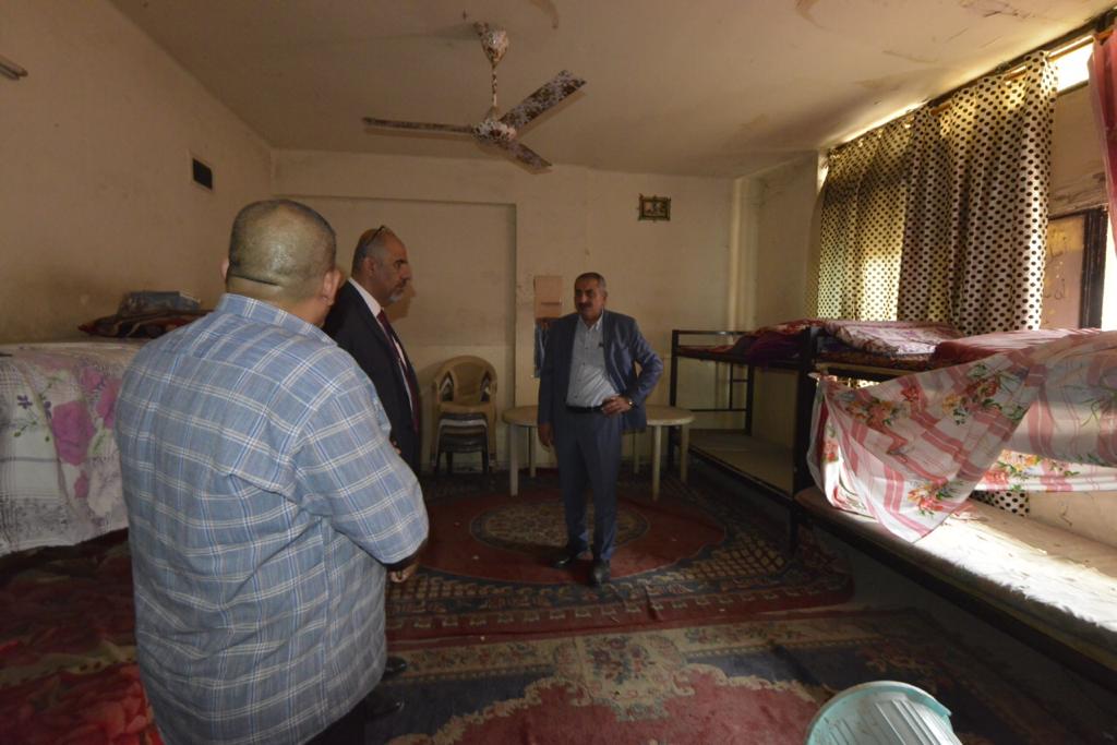 30E2C909-EFC8-4CA5-BDAA-61314A7EF9B1