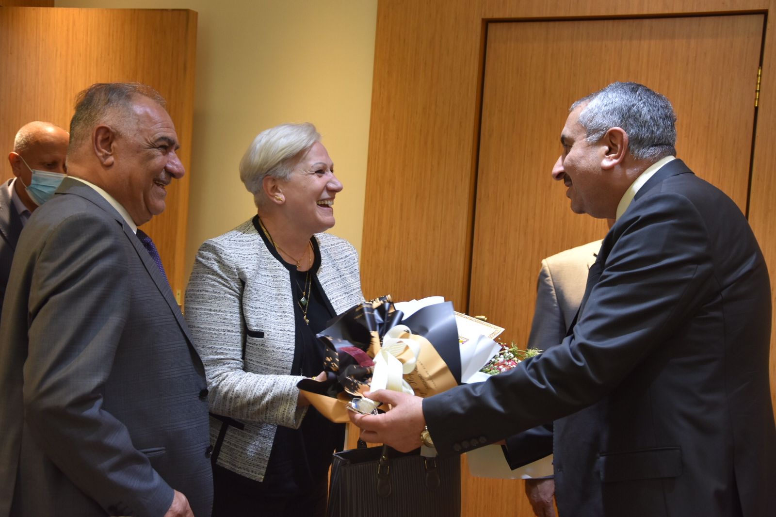 AE973018-0D21-48DB-9F9B-D24C1F0A02DC