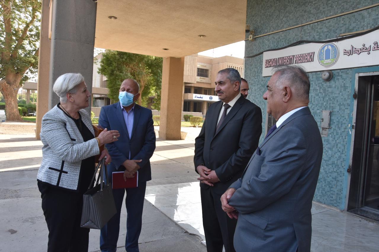 EAAB2E53-DF54-49E6-8E80-82BDE5D85FEC