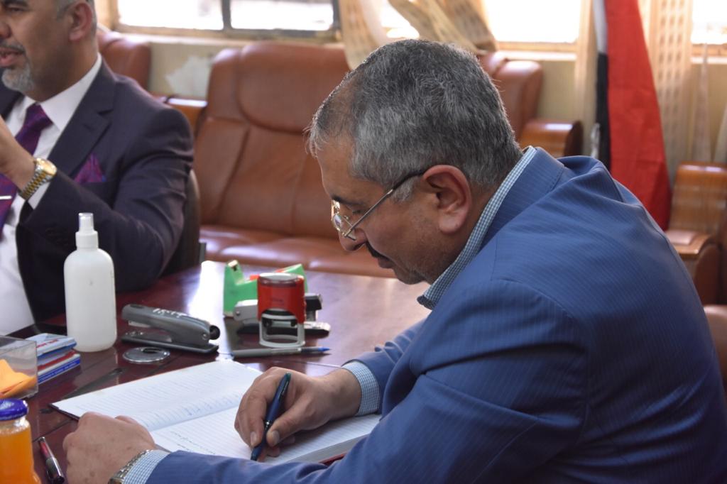 F1ED0472-BD46-4280-B81C-C344C0E2EBDB