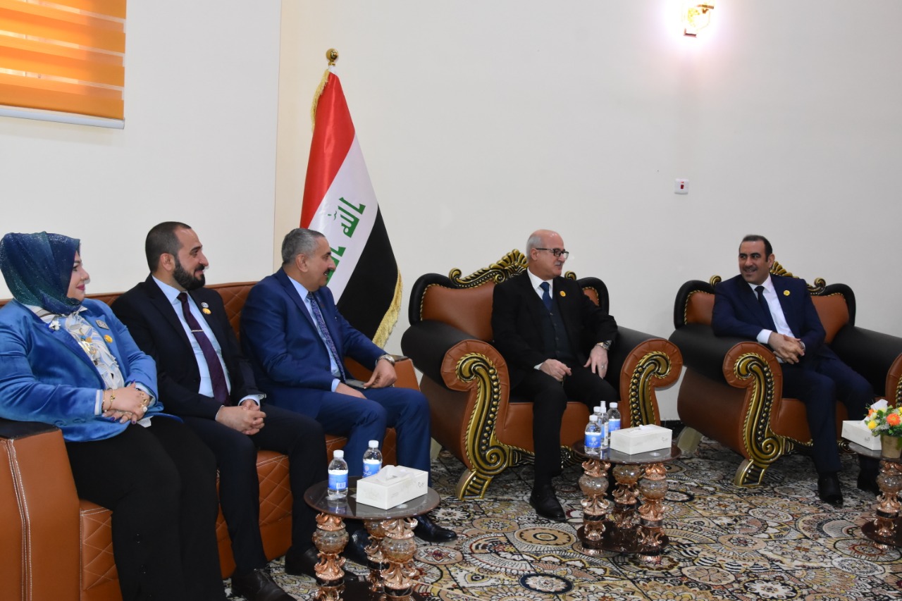 26F55C2A-214A-4C3F-8065-FBAEDB8878CE