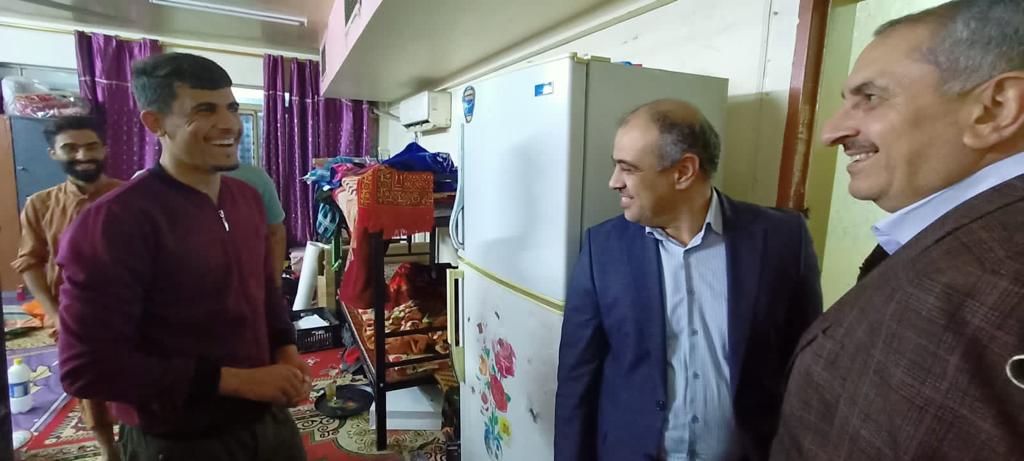 7715E7ED-9551-4401-BD37-364CA1365EFC