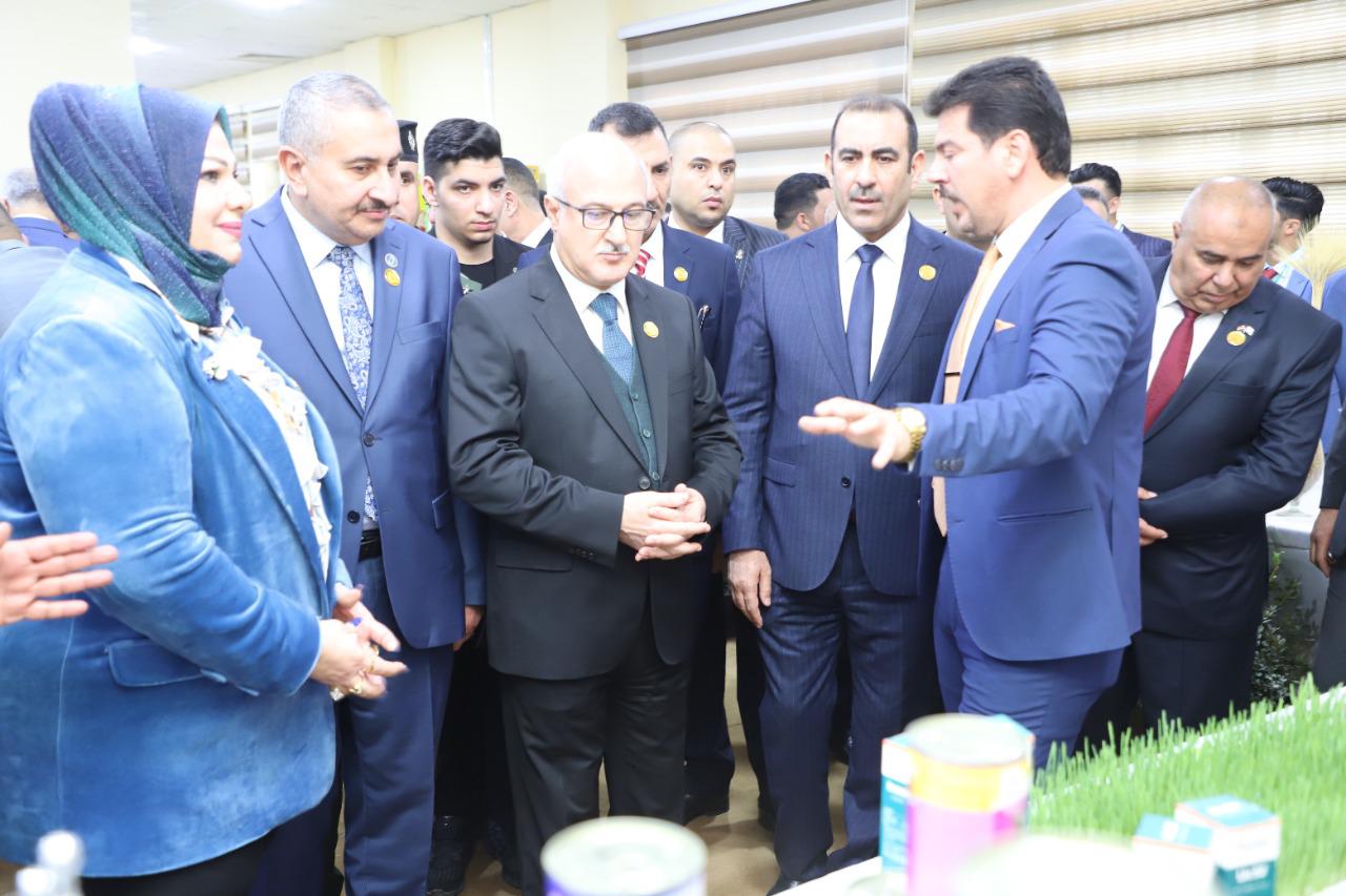 B740FA85-5544-4D3C-A6A9-64A2EBF85D58