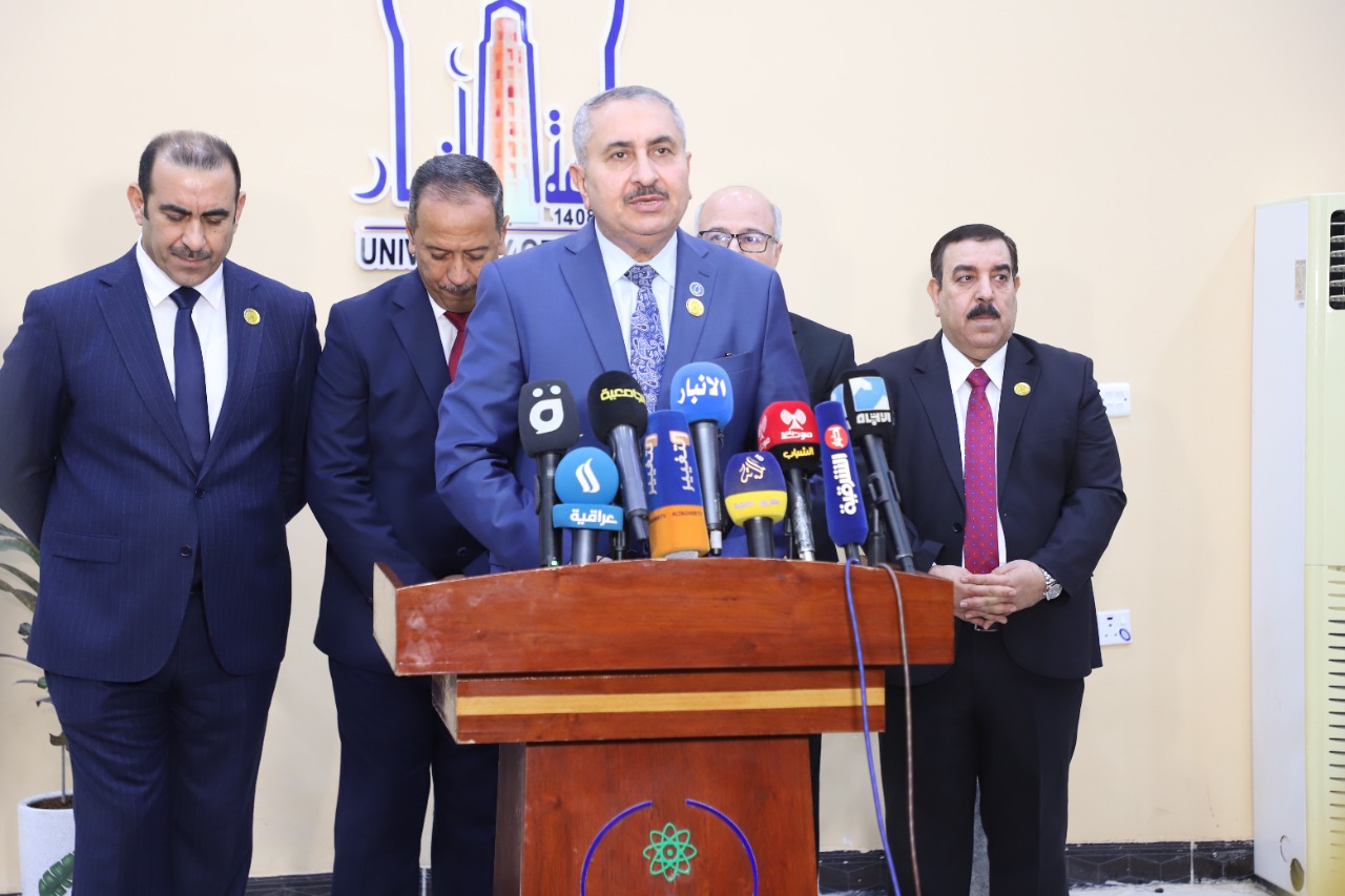 BC93DF5E-34C4-4709-917D-FCD7FA40FB91