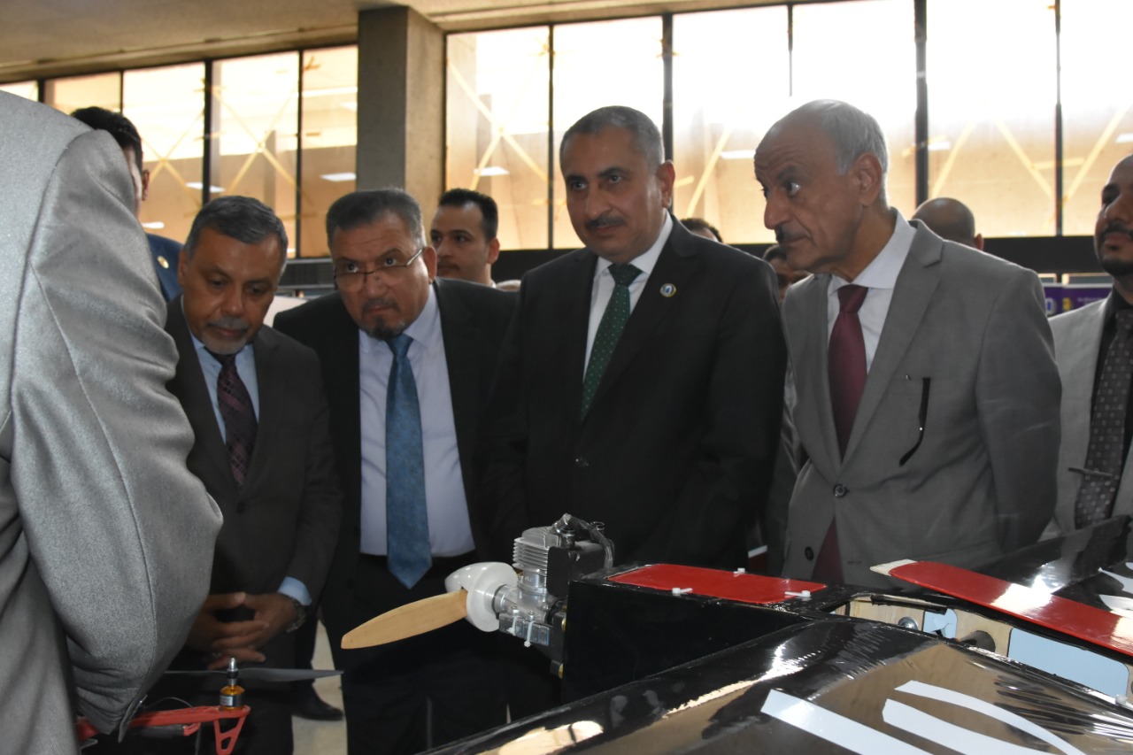 31A1F8E5-0A08-4B19-886F-9FF2829E6E75