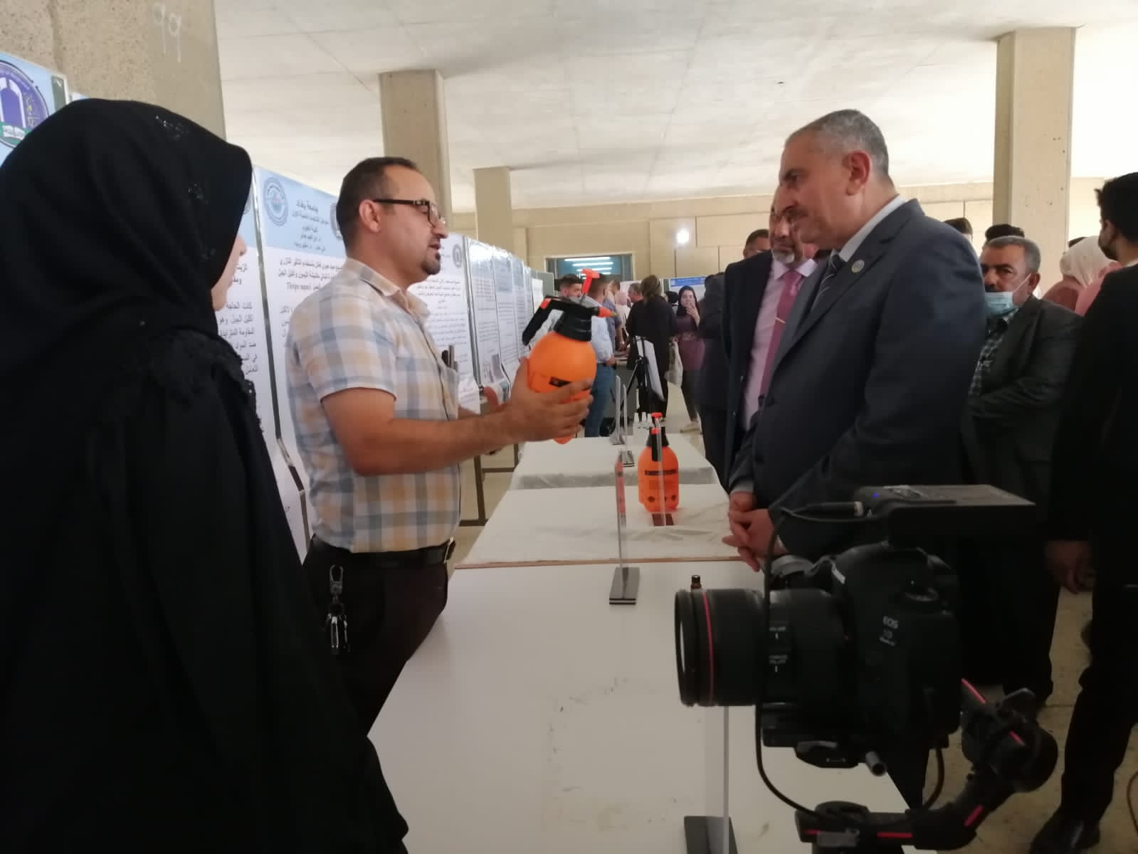 E7629BC7-8F6A-444C-A680-77B6A3906185