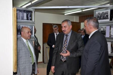 رئيس جامعة بغداد يتفقد سير الامتحانات في كلية القانون (4)