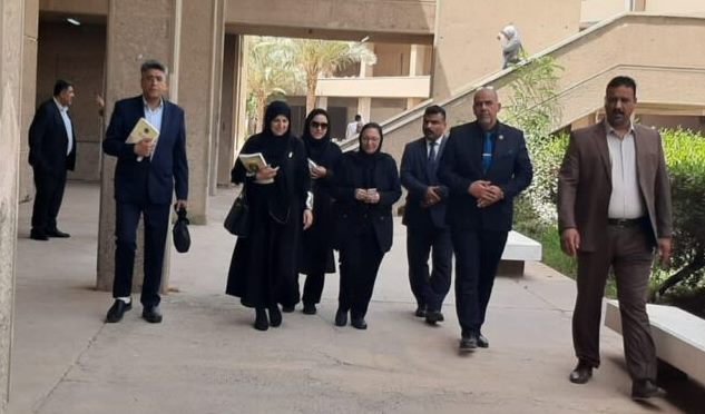 مساعد رئيس الجامعة للشؤون الإدارية يستقبل وفد هندسي من جامعة (1)