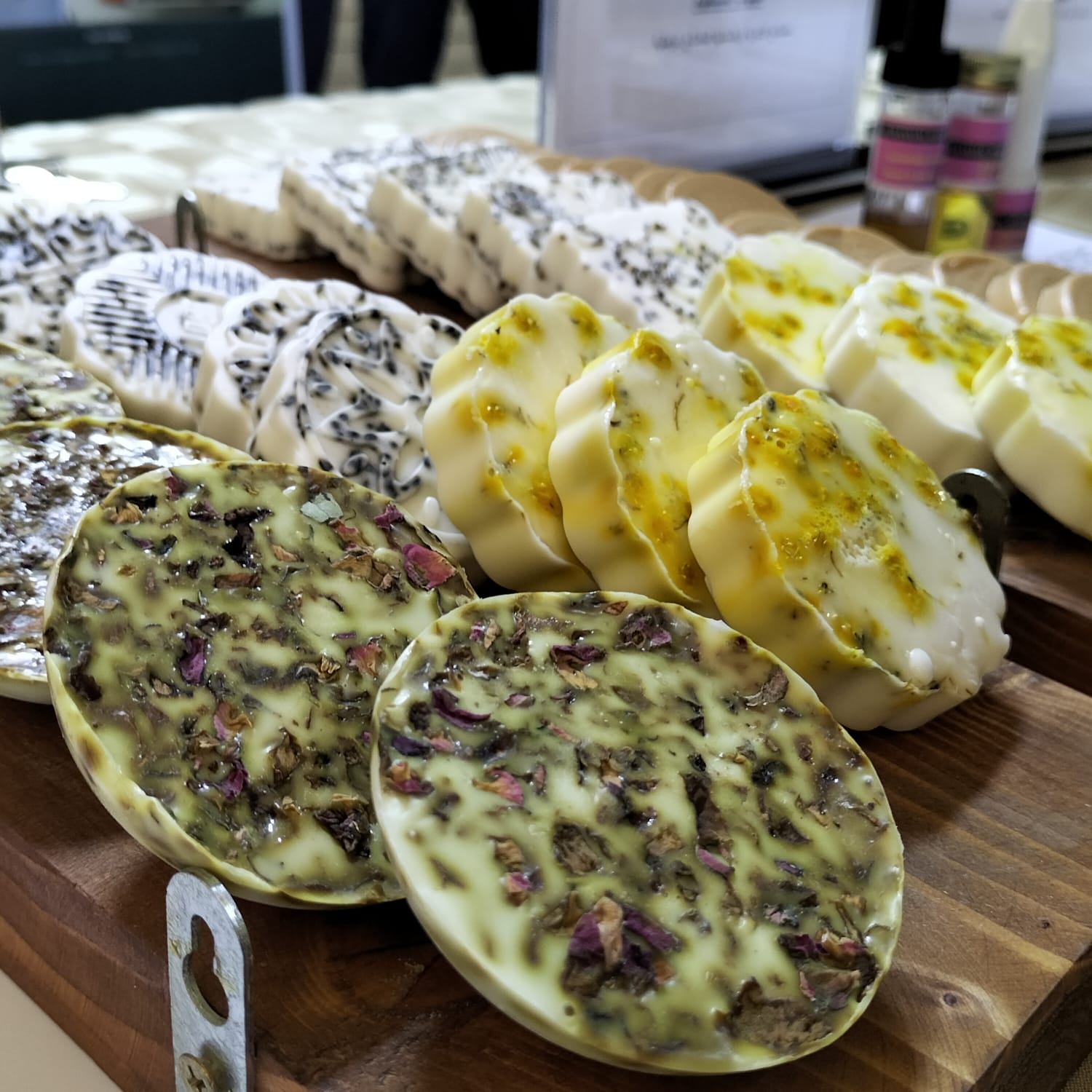 3D43DB76-1B63-4C33-822C-A697414EAF80