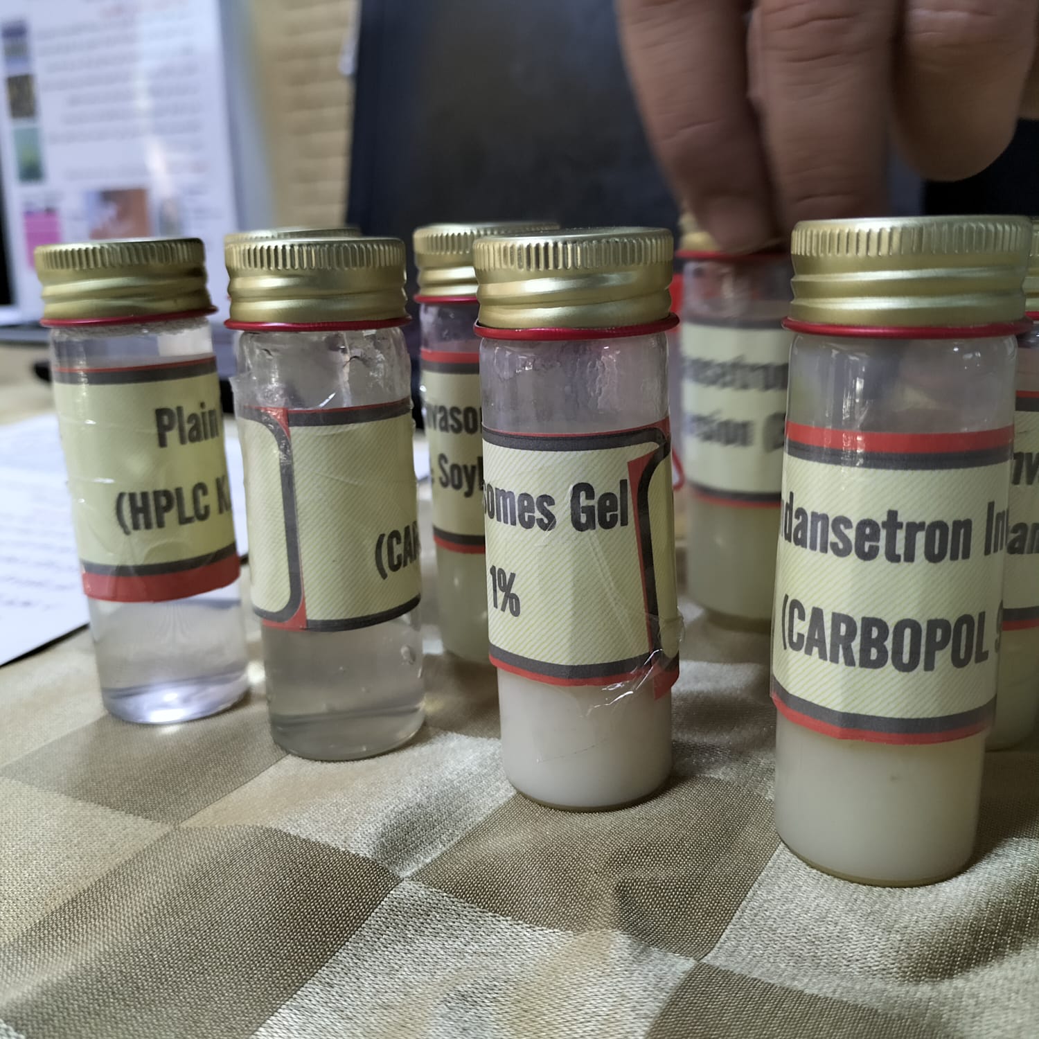 4004F241-E847-48D2-844E-945A7C353118