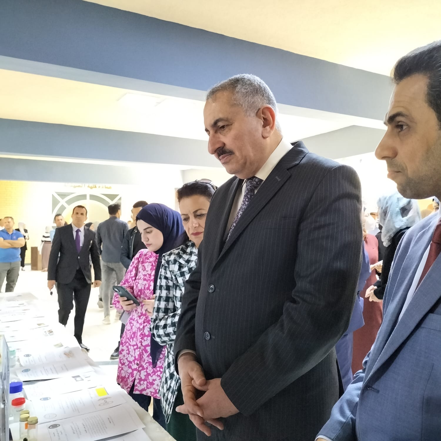 B2FF49AD-49E3-4C28-93BC-2A424A065DDB