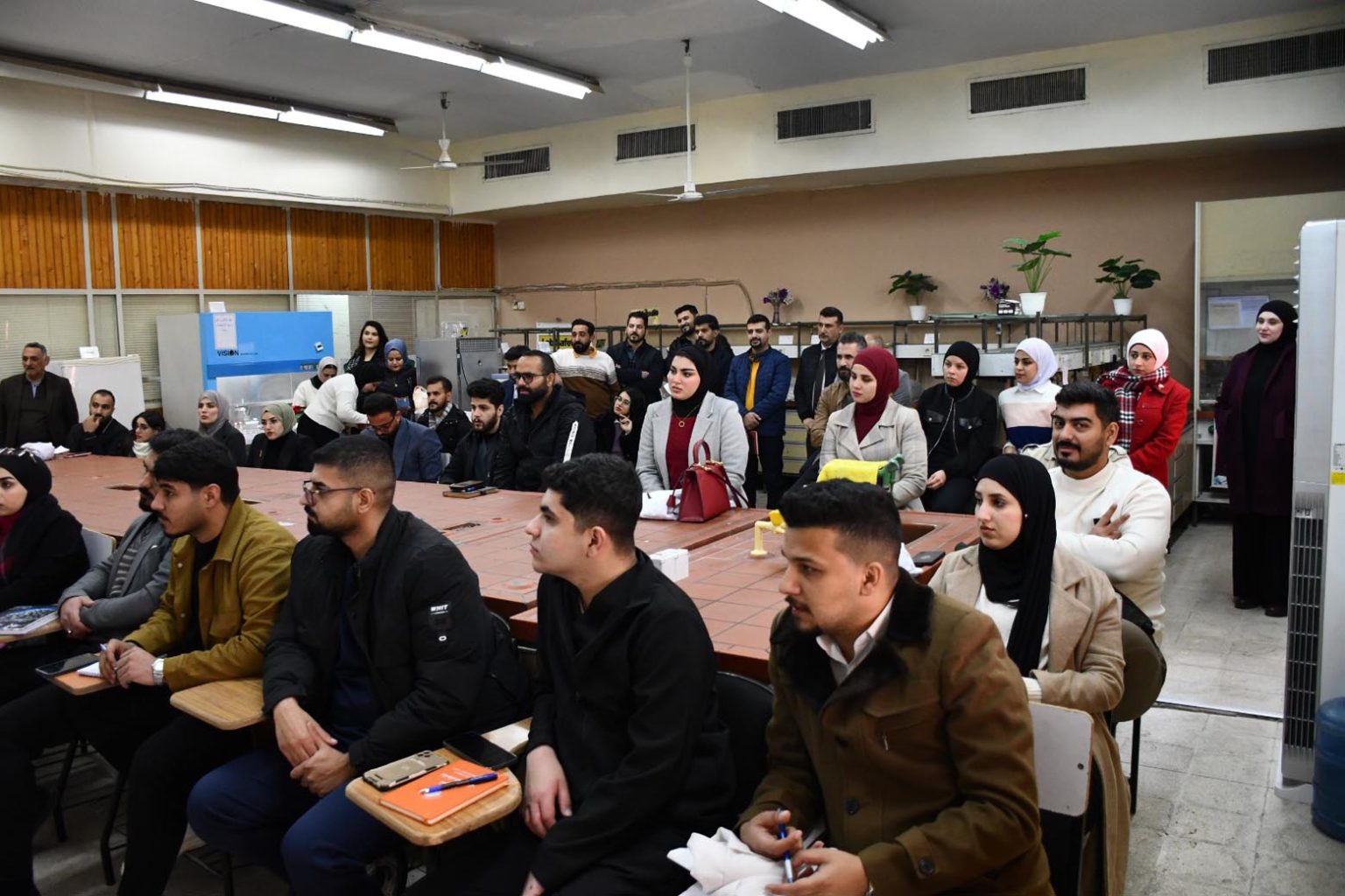 كلية الطب البيطري تنظم دورة تدريبيه مختبرية عن الفحوصات المناعية (2)