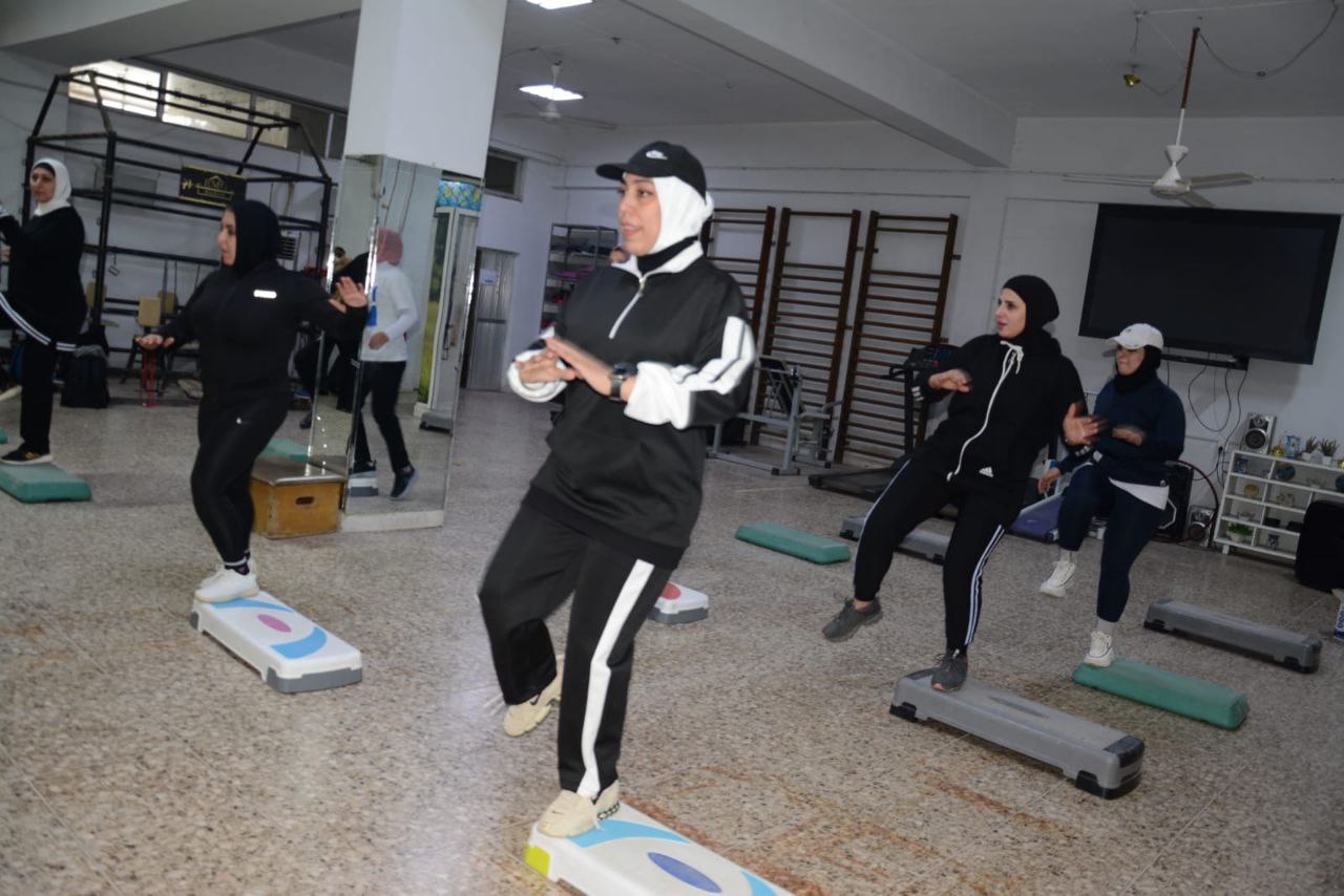 كلية التربية البدنية للبنات تنظم دورة تدريبية عن التمارين (3)